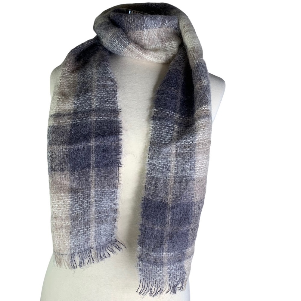 Donegal Design Scarf Handcrafted & Woven in Wicklow Ireland Mohair & Pure Wool